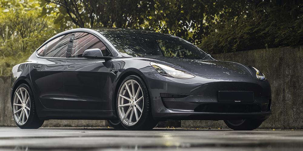 Tesla 3 TSW Bathurst